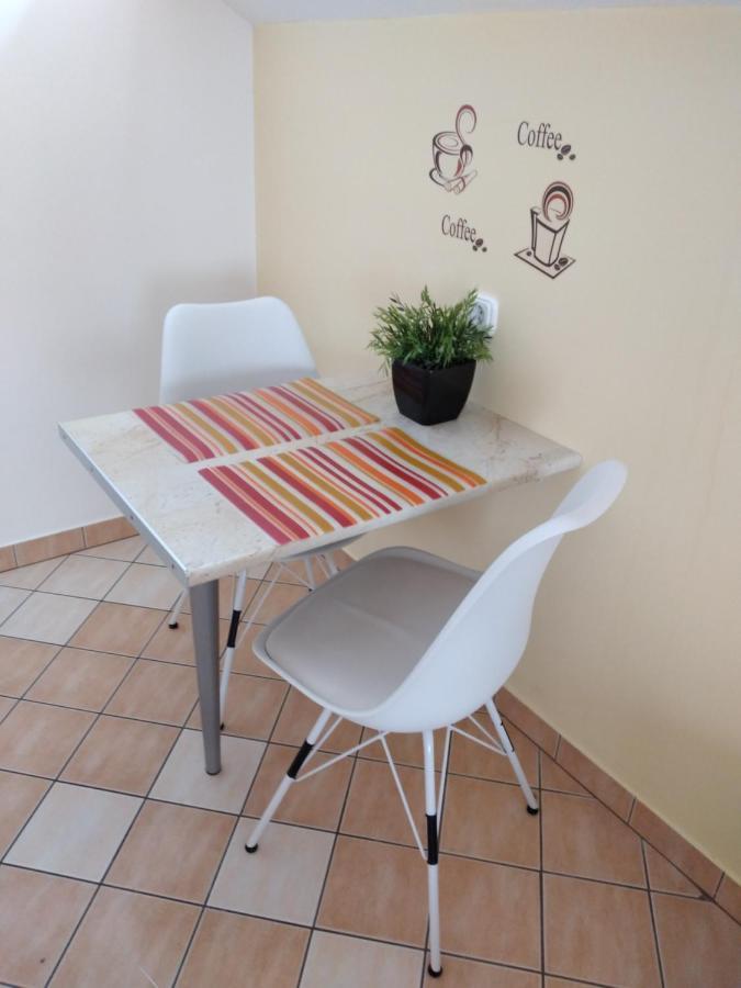 Heviz Erika Apartman Buitenkant foto
