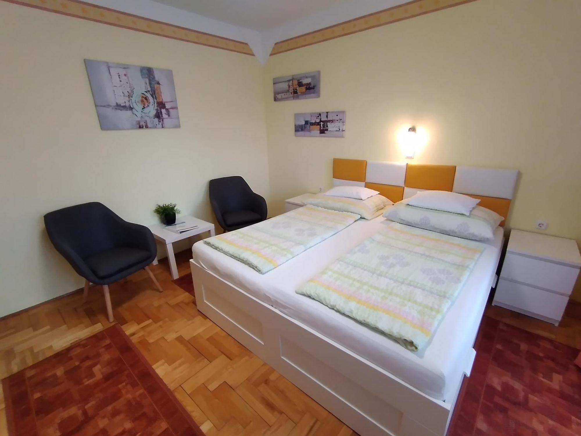 Heviz Erika Apartman Buitenkant foto