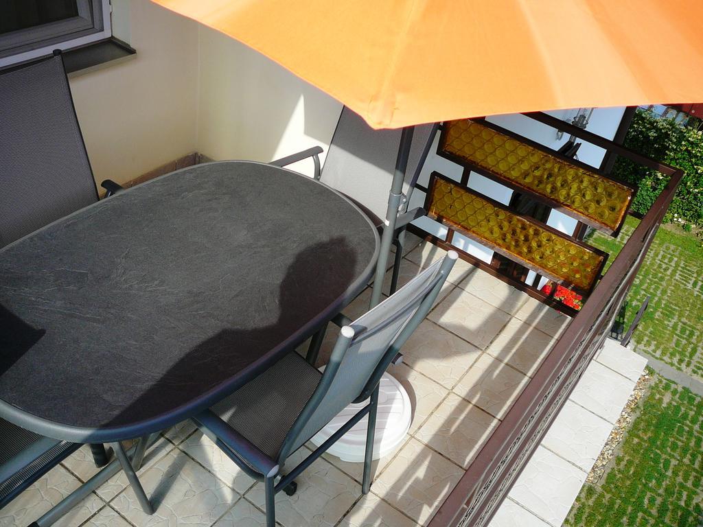 Heviz Erika Apartman Buitenkant foto