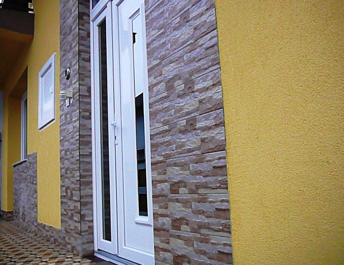 Heviz Erika Apartman Buitenkant foto